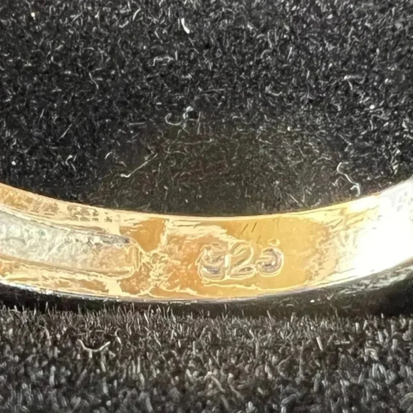 Sterling Silver ring - Picture 3 of 3